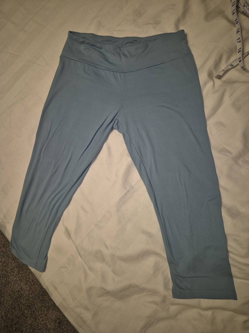 Kids Light Blue Active Capri Leggings
